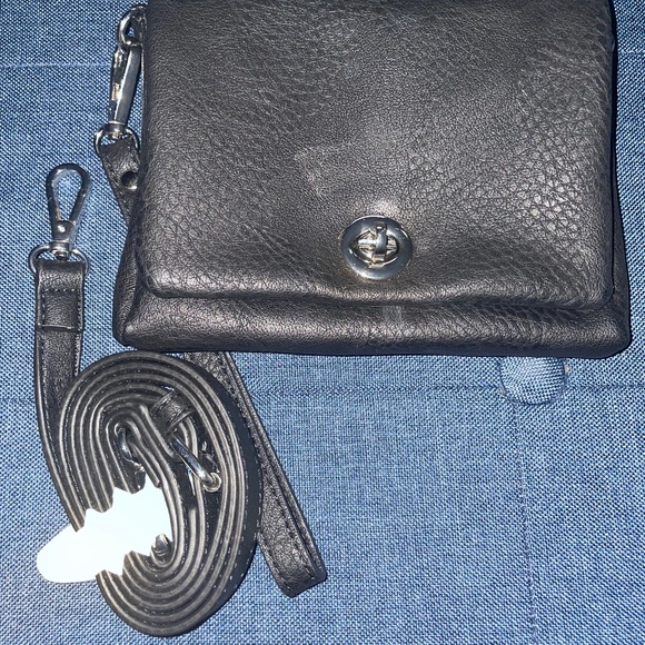 Handbags - Cute small black purse handbag